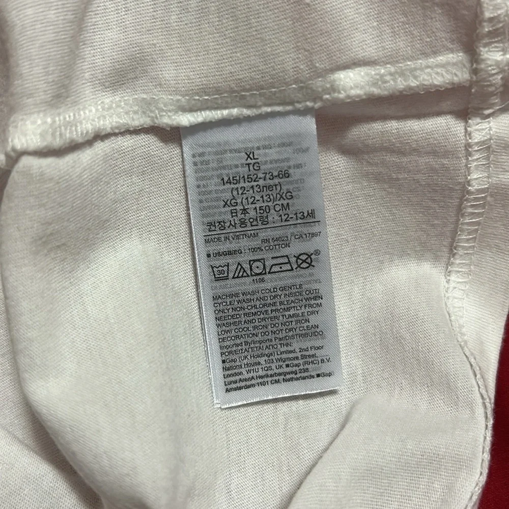 Bundle of 3 GAP Kids Sleeveless Tees XL